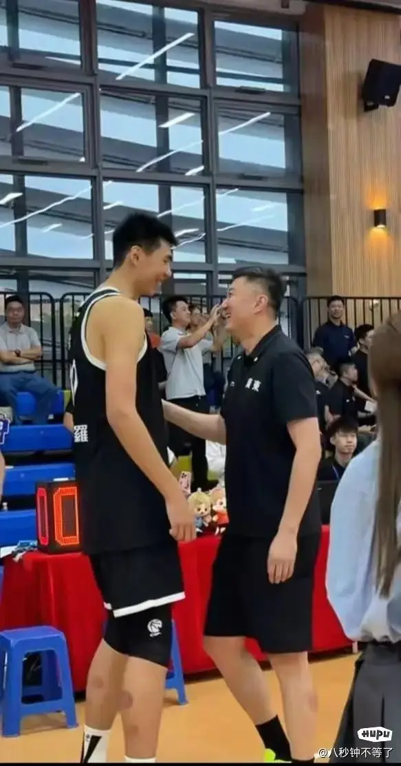 外教在cba几乎没有成功的案例尤纳斯算半个成功先例。